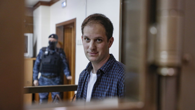 WSJ correspondent Evan Gershkovich attends a court hearing of the Moscow City Court relating to the appeal for the extension of his detention in Moscow, Russia, 10 October 2023